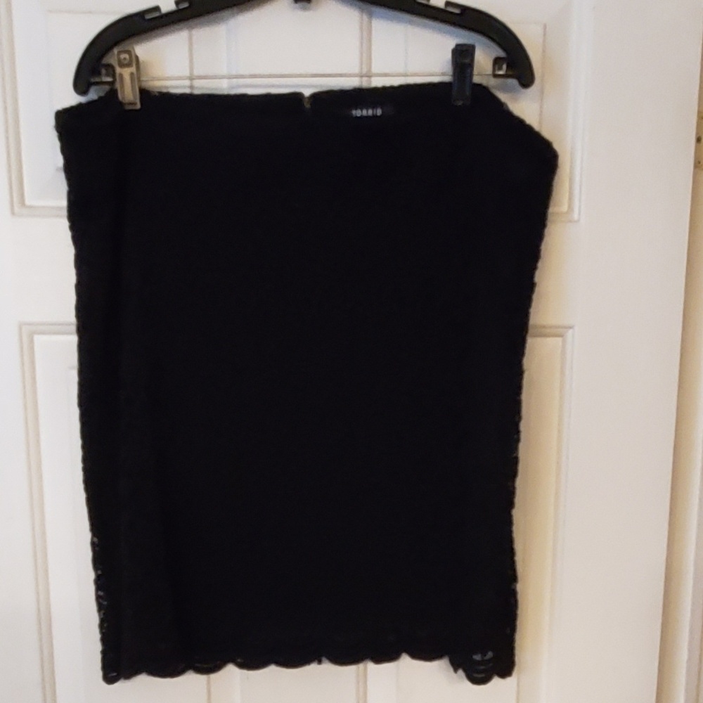 NWT Torrid skirt size 3= 22/24